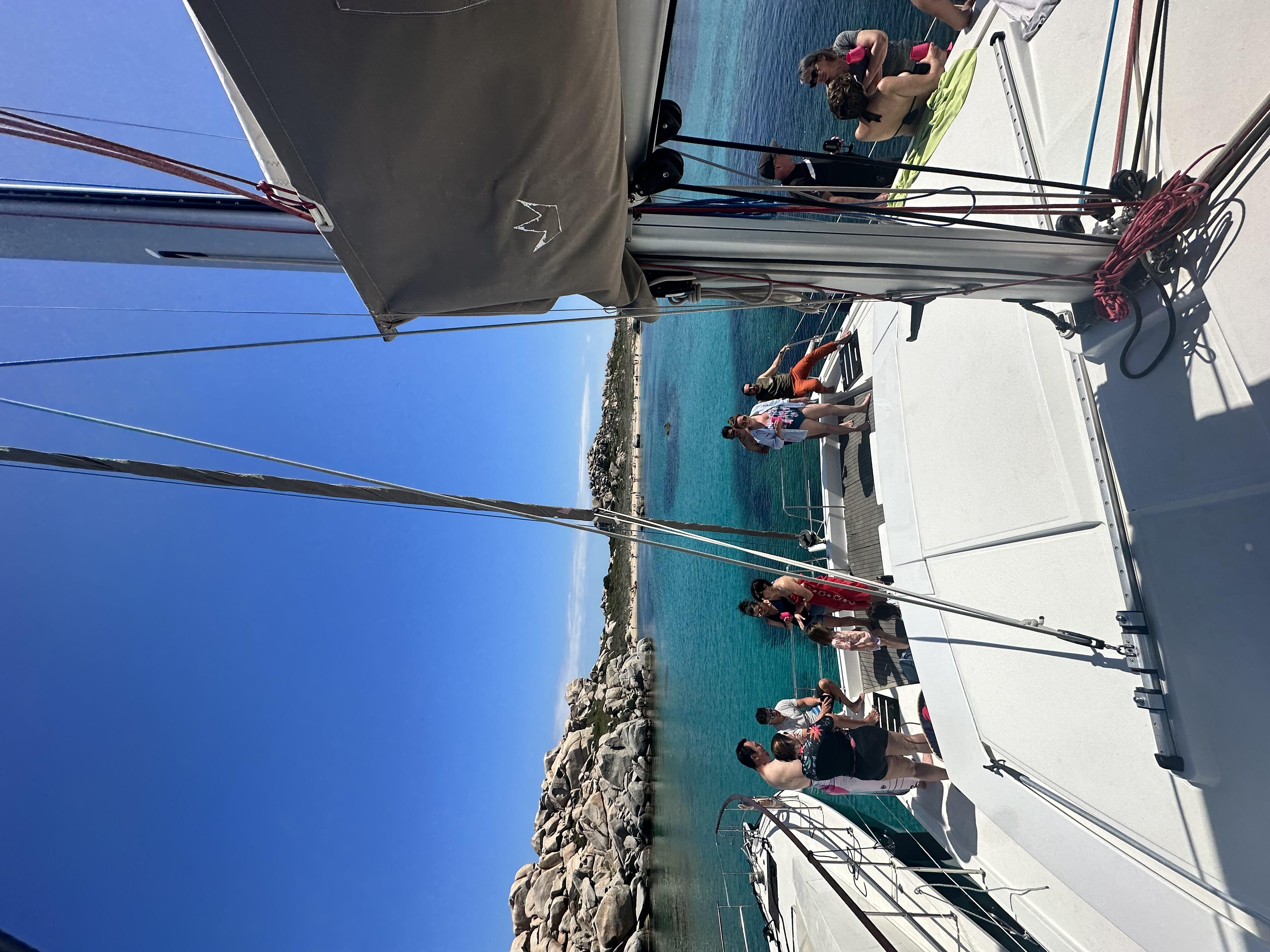 Extérieur du catamaran Le Layla