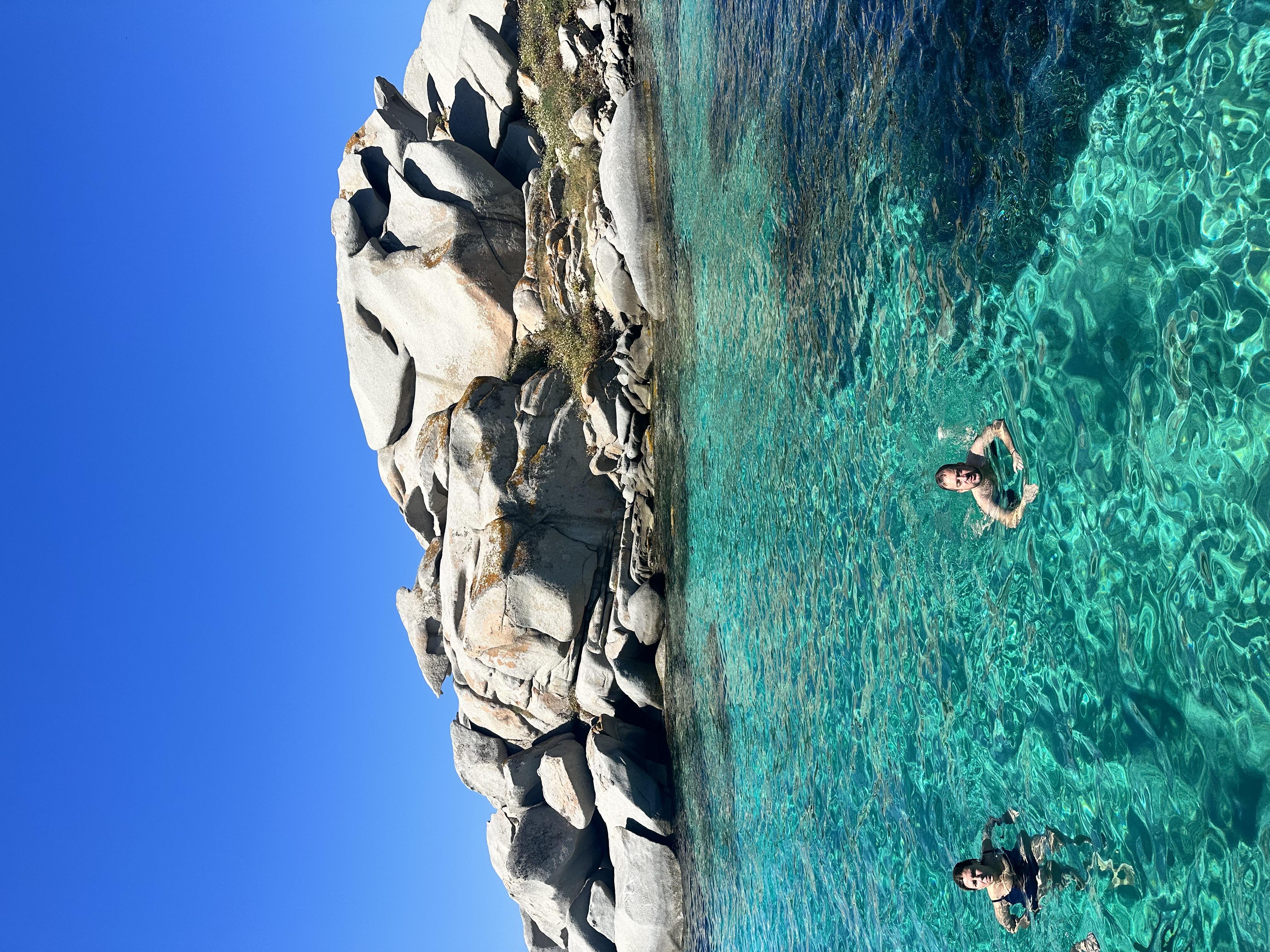 Criques des îles Lavezzi